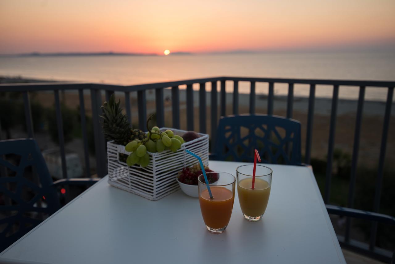 Karma Resort Venetico Bagian luar foto
