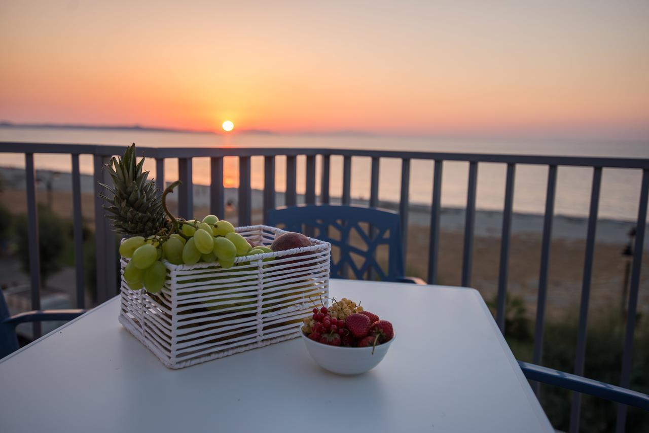 Karma Resort Venetico Bagian luar foto